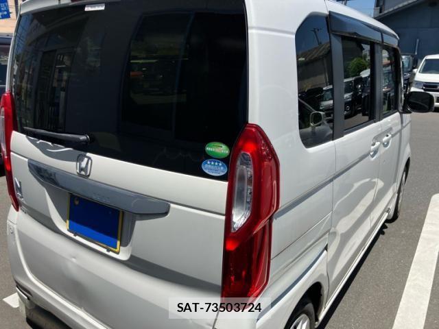 Honda N BOX 2019-07 7217276-5