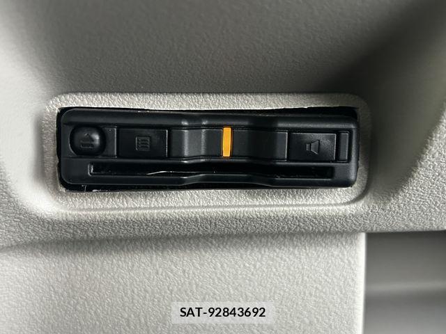 Honda N BOX 2024-05 7222465-12
