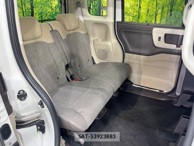 Honda N BOX 2019-10 7222398-8