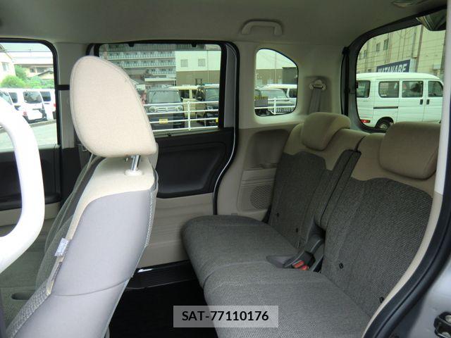 Honda N BOX 2019-09 7216219-10