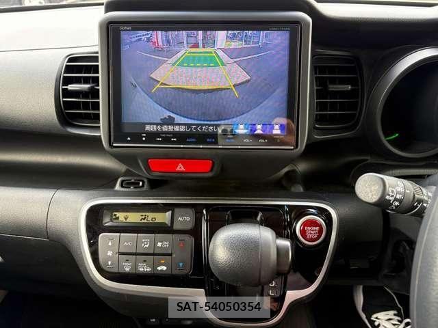 Honda N BOX 2017-04 7217875-9