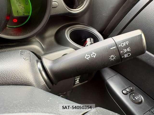 Honda N BOX 2017-04 7217875-13