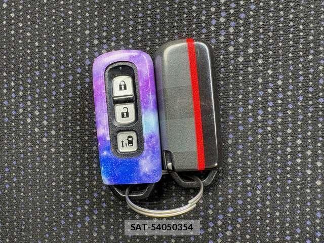 Honda N BOX 2017-04 7217875-23