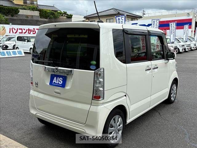 Honda N BOX 2017-04 7217875-2