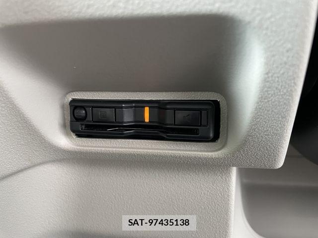 Honda N BOX 2024-05 7217347-14