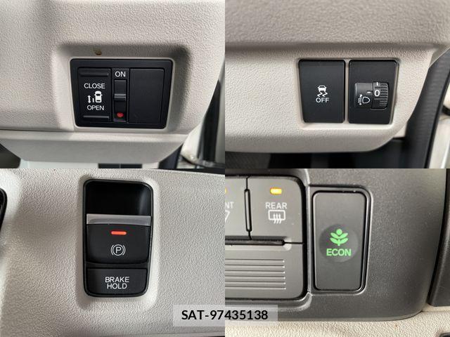 Honda N BOX 2024-05 7217347-17