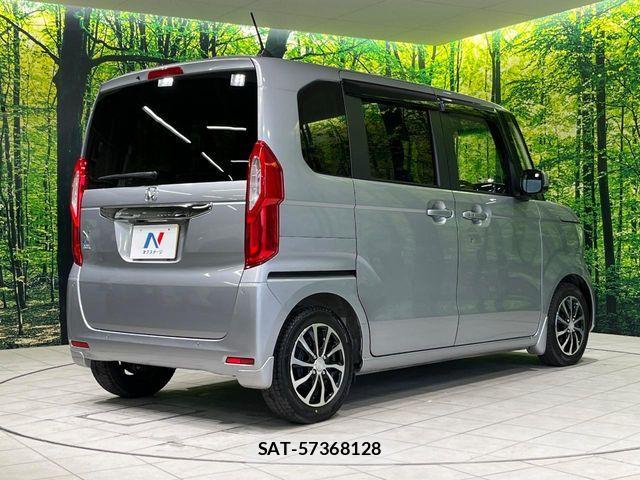 Honda N BOX 2023-07 7216329-16
