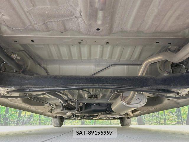 Honda N BOX 2018-11 7222378-19