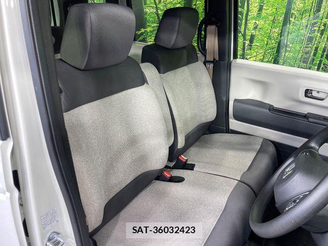 Honda N BOX 2023-11 7222457-8