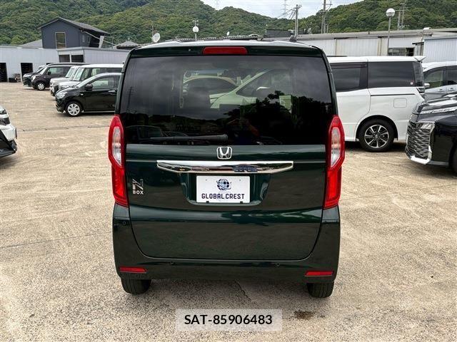 Honda N BOX 2023-04 7222447-13
