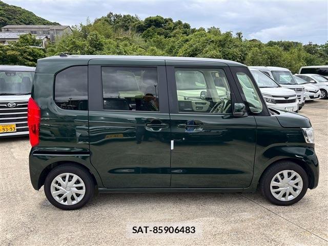Honda N BOX 2023-04 7222447-15