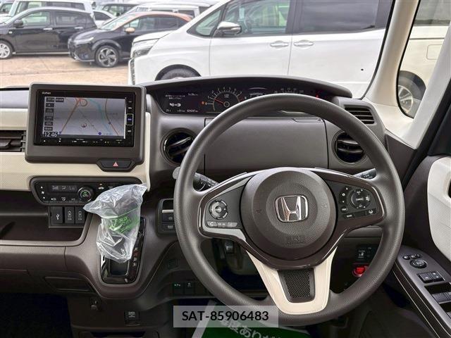Honda N BOX 2023-04 7222447-22