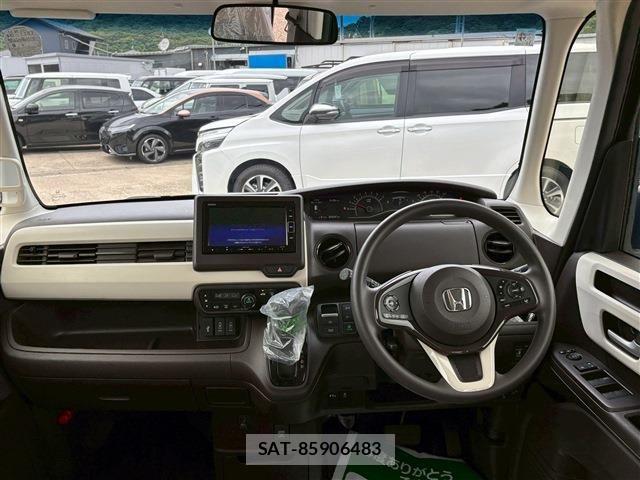 Honda N BOX 2023-04 7222447-2