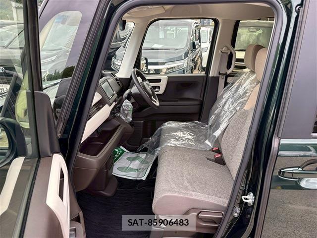 Honda N BOX 2023-04 7222447-4