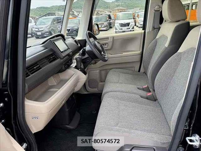 Honda N BOX 2019-09 7222396-17