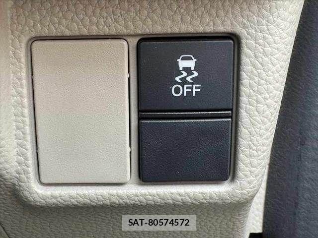 Honda N BOX 2019-09 7222396-23