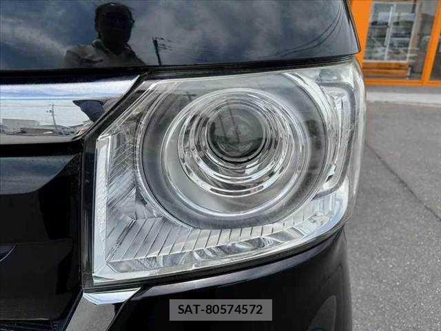 Honda N BOX 2019-09 7222396-29