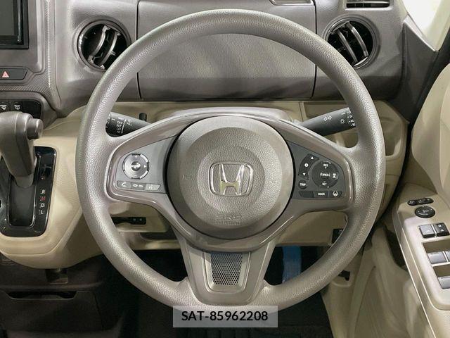 Honda N BOX 2019-04 7222383-10