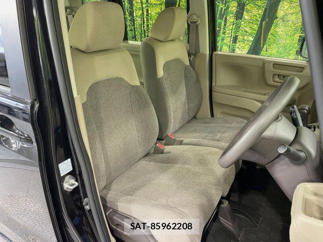 Honda N BOX 2019-04 7222383-7