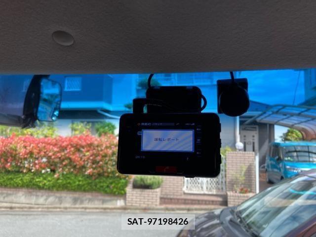 Honda N BOX 2013-02 7222308-21