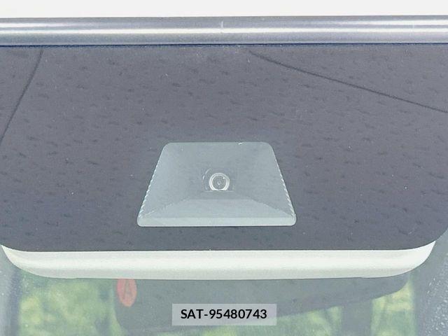 Honda N BOX 2021-07 7222418-4