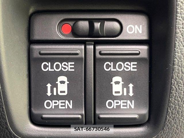 Honda N BOX 2017-05 7222358-2