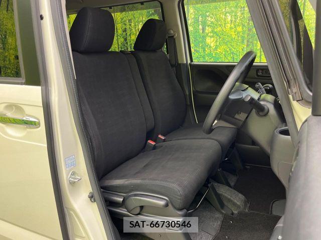Honda N BOX 2017-05 7222358-7