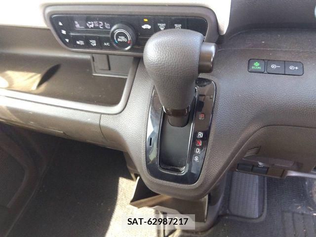 Honda N BOX 2021-04 7222416-9