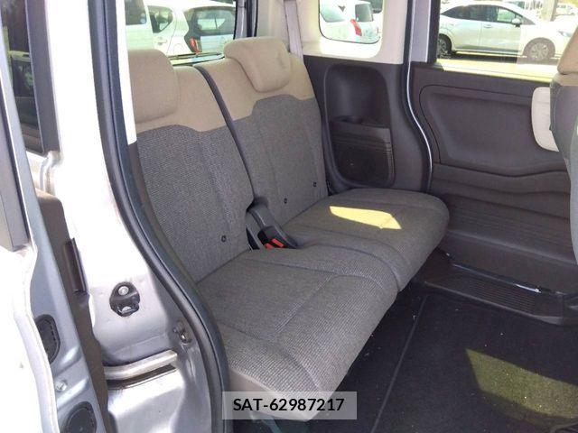 Honda N BOX 2021-04 7222416-4