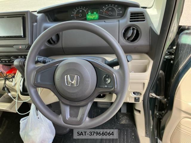Honda N BOX 2018-01 7222365-14