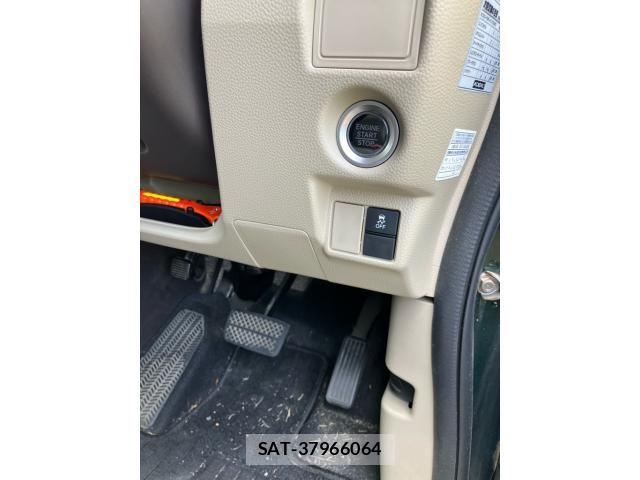 Honda N BOX 2018-01 7222365-15