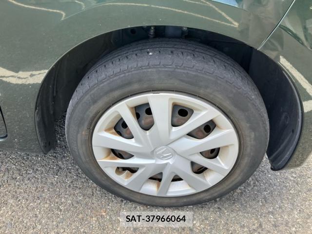 Honda N BOX 2018-01 7222365-5