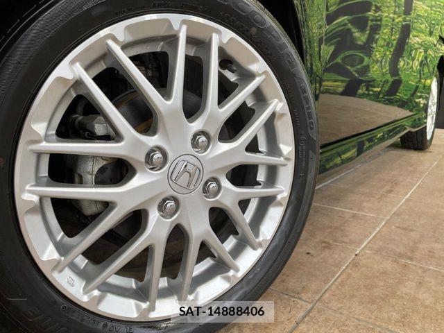Honda N BOX 2023-01 7222437-12