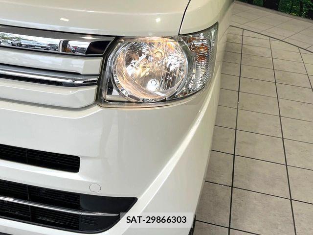 Honda N BOX 2015-08 7222328-12