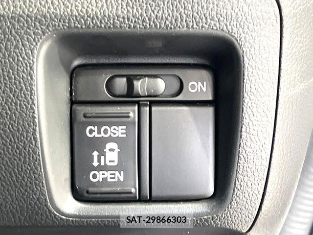 Honda N BOX 2015-08 7222328-4