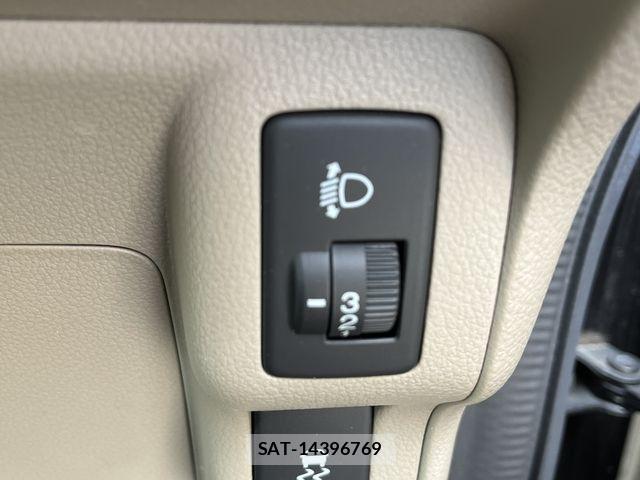 Honda N BOX 2015-09 7222337-11