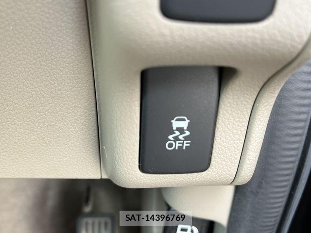 Honda N BOX 2015-09 7222337-16