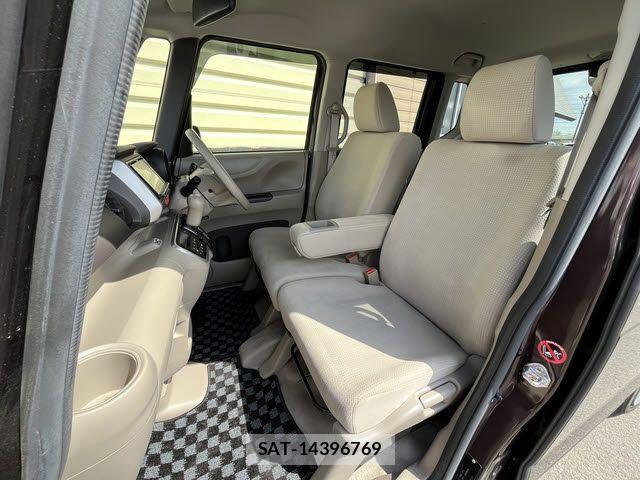 Honda N BOX 2015-09 7222337-18