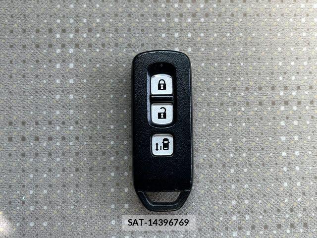 Honda N BOX 2015-09 7222337-25
