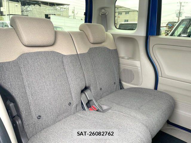 Honda N BOX 2018-06 7222374-8