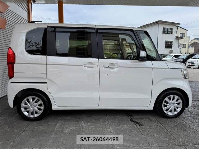 Honda N BOX 2019-08 7222389-11