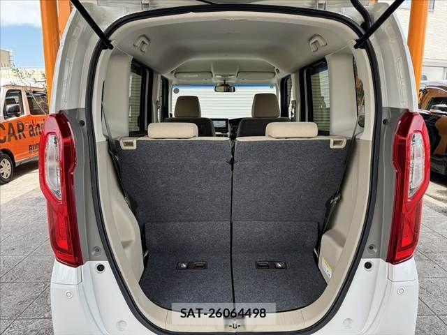 Honda N BOX 2019-08 7222389-19