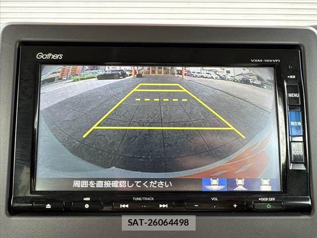 Honda N BOX 2019-08 7222389-23