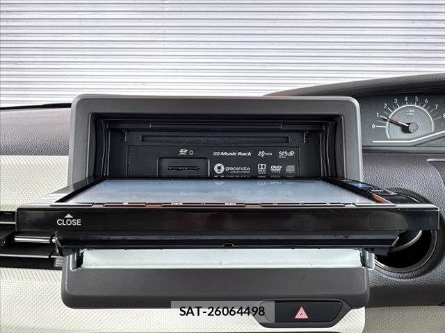 Honda N BOX 2019-08 7222389-24