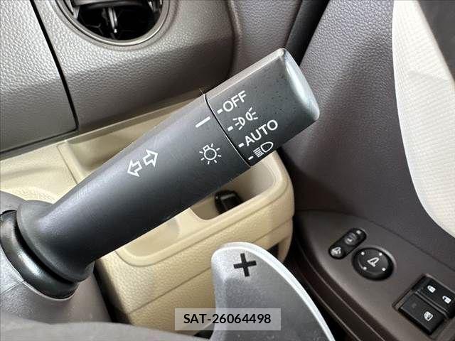 Honda N BOX 2019-08 7222389-29