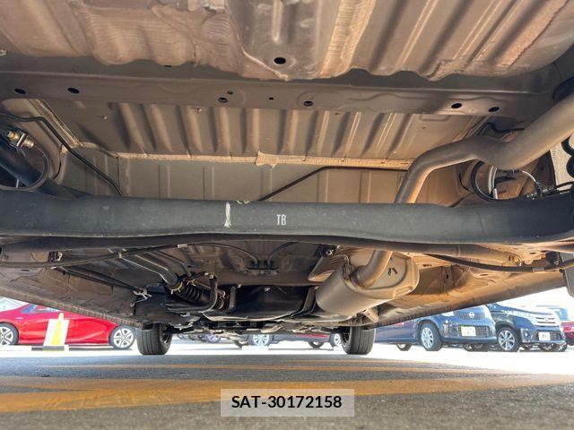 Honda N BOX 2021-08 7222423-18