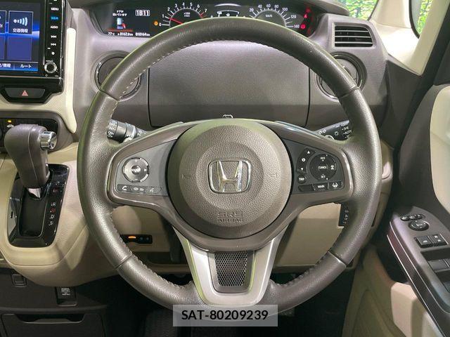 Honda N BOX 2018-04 7222370-10