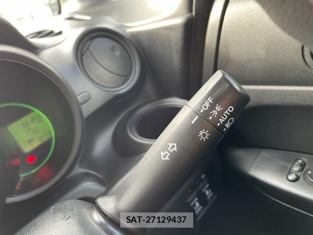 Honda N BOX 2017-05 7222359-21