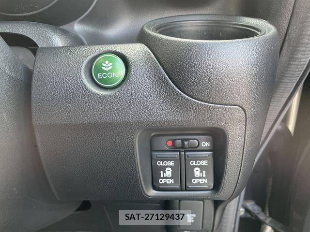 Honda N BOX 2017-05 7222359-22