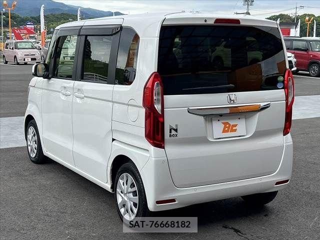 Honda N BOX 2021-04 7216495-14